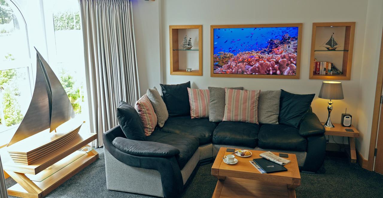 The Oceanic Luxury Aparthotel Falmouth Exterior foto
